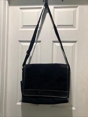 Kenneth Cole New York Black Men's Messenger Bag